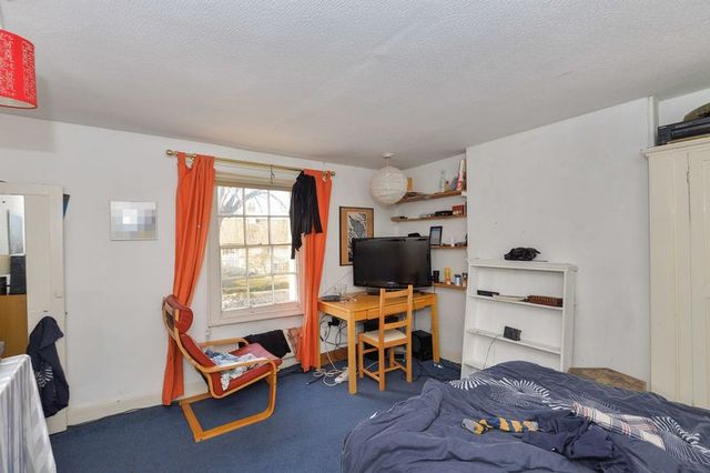  Image of 6 bedroom Detached house for sale in Sandford Road Littlemore Oxford OX4 at Sandford Road Littlemore Oxford, OX4 4PU