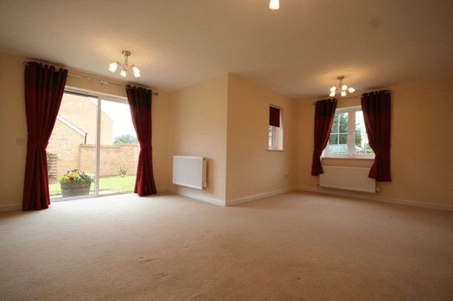  Image of 3 bedroom Detached house to rent in Wisbech Road Littleport Ely CB6 at Lester Way Littleport Ely, CB6 1JH