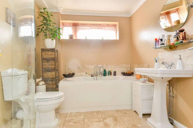  Image of 2 bedroom Maisonette for sale in Littlestone Close Beckenham BR3 at Littlestone Close  Beckenham, BR3 1UE