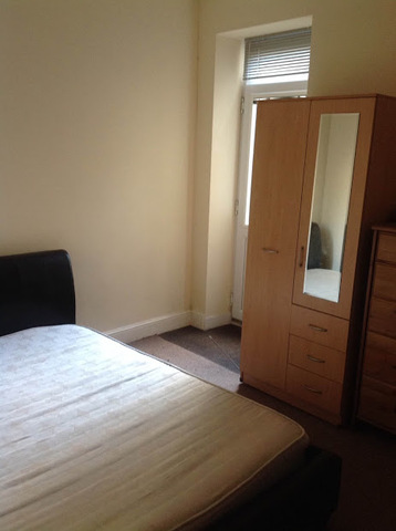  Image of 1 bedroom Apartment to rent in Llanbleddian Gardens Cardiff CF24 at Llanbleddian Gardens  Cardiff, CF24 4AT