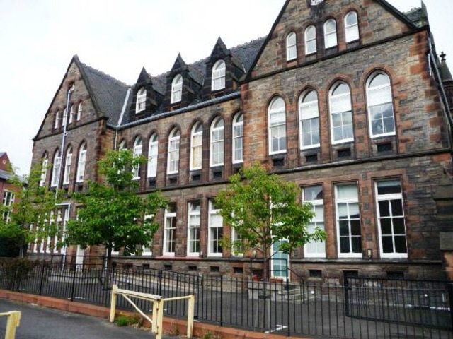  Image of 2 bedroom Terraced house to rent in Lochend Road Edinburgh EH6 at Lochend Edinburgh Leith, EH6 8BR