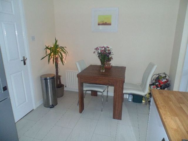  Image of 2 bedroom Semi-Detached house to rent in Locher Avenue Houston Johnstone PA6 at Houston Houston Renfrewshire, PA6 7NN