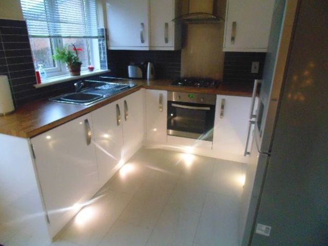  Image of 2 bedroom Semi-Detached house to rent in Locher Avenue Houston Johnstone PA6 at Houston Houston Renfrewshire, PA6 7NN