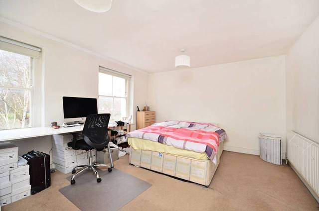  Image of 2 bedroom Flat to rent in London Fields East Side London E8 at London Fields  London Fields, E8 3SA