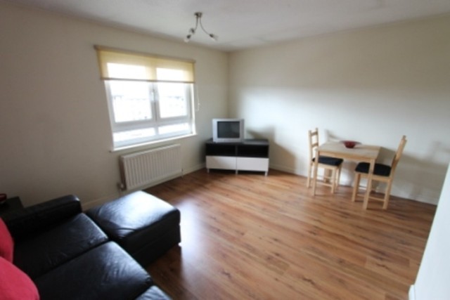  Image of 1 bedroom Flat to rent in London Road Glasgow G40 at Glasgow Green Glasgow Glasgow, G40 1DU