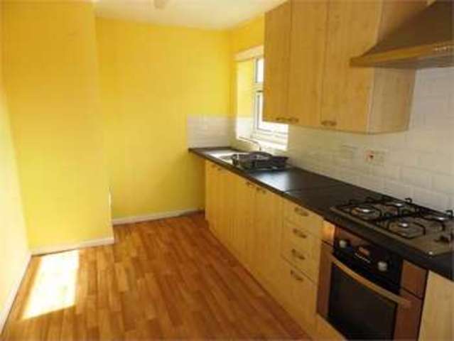  Image of 2 bedroom Flat to rent in London Road Hadleigh Benfleet SS7 at London road Hadleigh Leigh-on-Sea, SS7 2DE