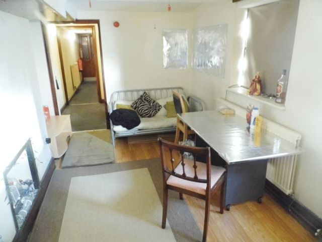  Image of 8 bedroom Detached house for sale in London Road Newcastle-under-Lyme ST5 at London Road  Newcastle, ST5 1LZ