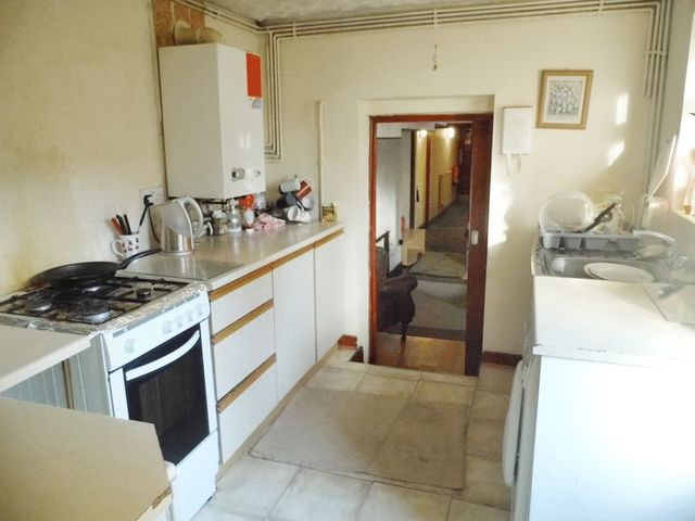  Image of 8 bedroom Detached house for sale in London Road Newcastle-under-Lyme ST5 at London Road  Newcastle, ST5 1LZ