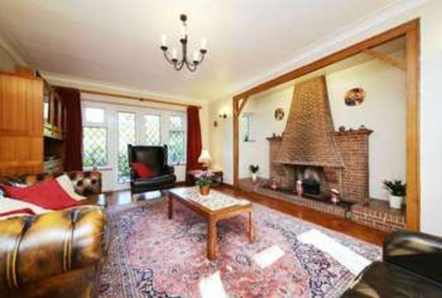  Image of 5 bedroom Detached house for sale in London Road Rickmansworth WD3 at Rickmansworth, WD3 1JT