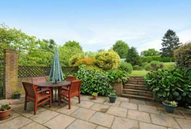  Image of 5 bedroom Detached house for sale in London Road Rickmansworth WD3 at Rickmansworth, WD3 1JT