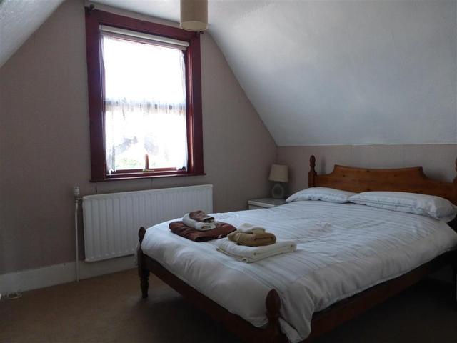  Image of 7 bedroom Semi-Detached house for sale in London Road South Lowestoft NR33 at London Road South  Lowestoft, NR33 0BG