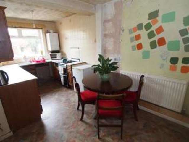  Image of 3 bedroom Terraced house for sale in Long Lane Chapel-En-Le-Frith High Peak SK23 at Chapel en le Frith  High Peak, SK23 0TF