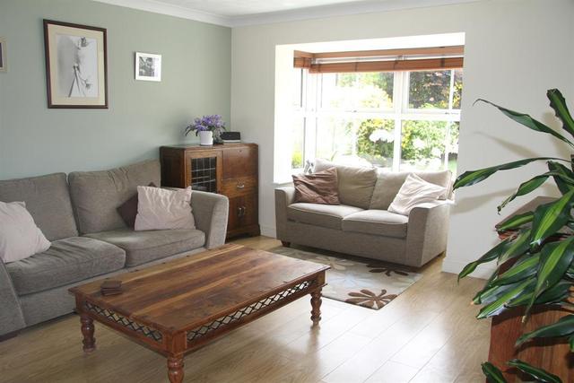  Image of 5 bedroom Detached house for sale in Long Preston Chase Apperley Bridge Bradford BD10 at Apperley Bridge Bradford Calverley, BD10 0UP