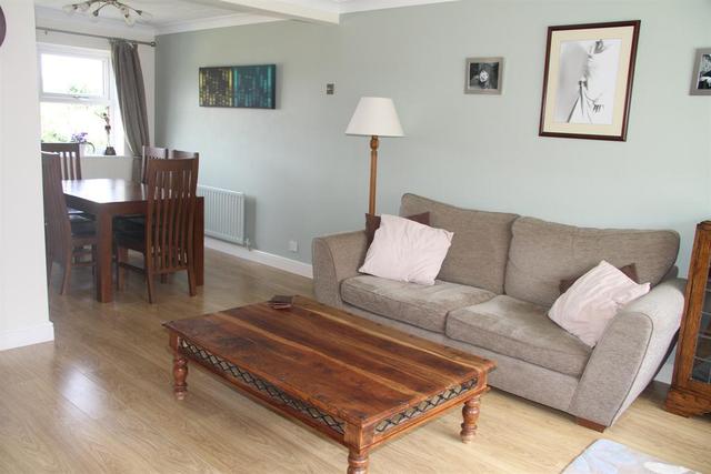  Image of 5 bedroom Detached house for sale in Long Preston Chase Apperley Bridge Bradford BD10 at Apperley Bridge Bradford Calverley, BD10 0UP
