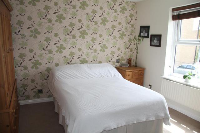  Image of 5 bedroom Detached house for sale in Long Preston Chase Apperley Bridge Bradford BD10 at Apperley Bridge Bradford Calverley, BD10 0UP