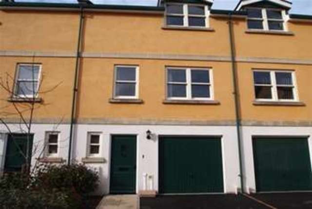  Image of 4 bedroom Detached house to rent in Long Street Williton Taunton TA4 at Taunton, TA4 4RH