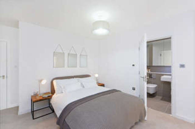  Image of 3 bedroom Flat for sale in Newport Avenue London E14 at Prime Meridian Walk  Canary Wharf, E14 2DT