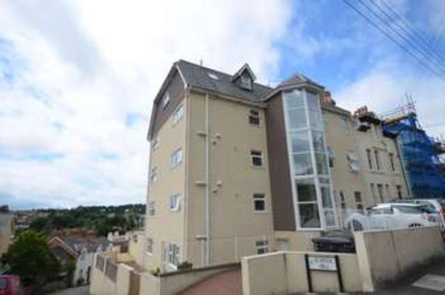 Image of 2 bedroom Flat for sale in Longlands Dawlish EX7 at Longlands  Dawlish, EX7 9NF
