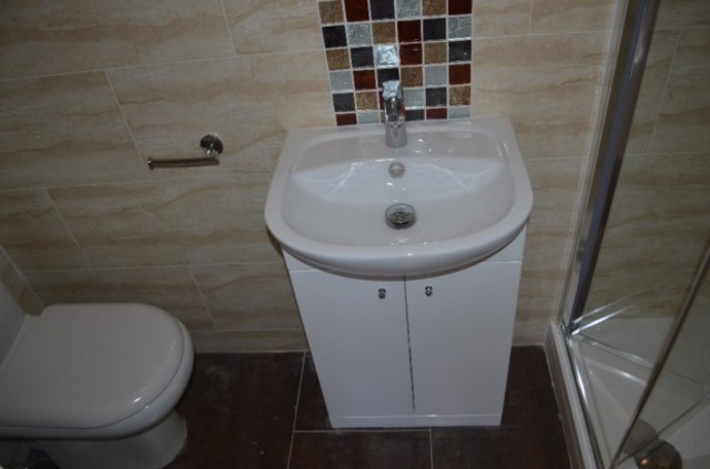  Image of 1 bedroom House Share to rent in Lonsdale Avenue Wembley HA9 at Lonsdale Avenue  Wembley, HA9 7EJ