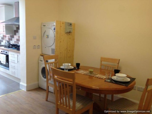  Image of 1 bedroom House Share to rent in Lonsdale Avenue Wembley HA9 at Lonsdale Avenue  Wembley, HA9 7EJ