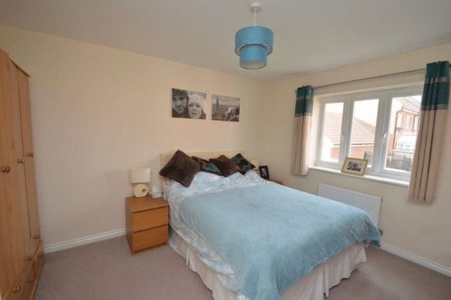  Image of 5 bedroom Semi-Detached house for sale in Lord Nelson Drive New Costessey Norwich NR5 at Lord Nelson Drive  Norwich, NR5 0UE