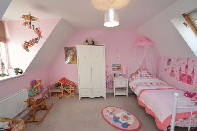  Image of 5 bedroom Semi-Detached house for sale in Lord Nelson Drive New Costessey Norwich NR5 at Lord Nelson Drive  Norwich, NR5 0UE