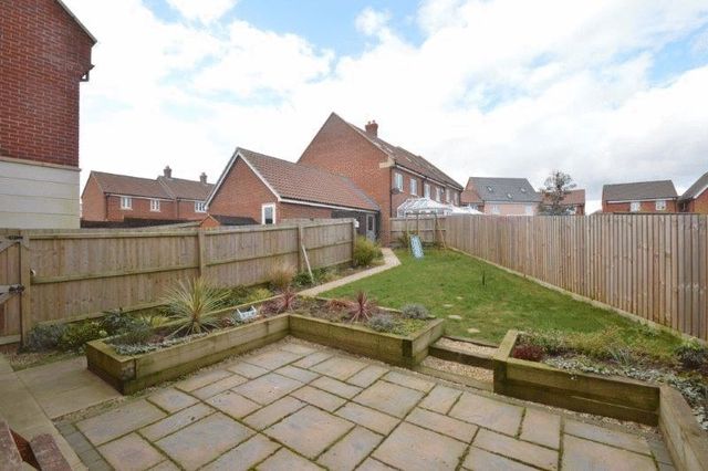  Image of 5 bedroom Semi-Detached house for sale in Lord Nelson Drive New Costessey Norwich NR5 at Lord Nelson Drive  Norwich, NR5 0UE