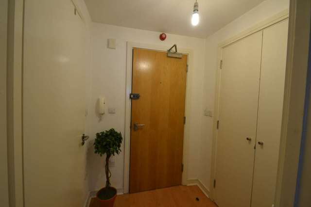  Image of Studio flat to rent in Red Bank Manchester M4 at Lord St  Manchester, M4 4AB