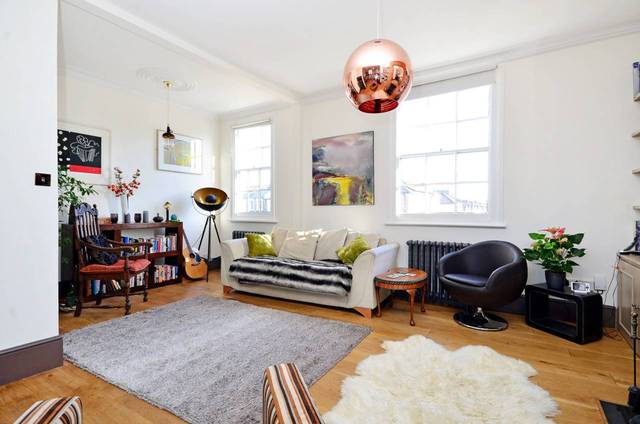  Image of 3 bedroom Flat to rent in Lordship Road London N16 at Lordship Road  Stoke Newington, N16 0QJ