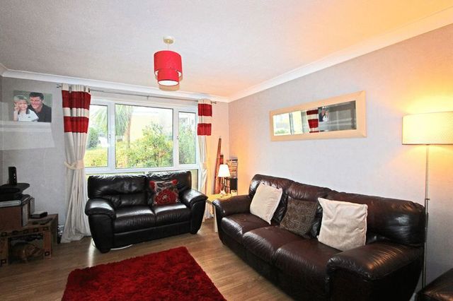  Image of 3 bedroom Terraced house for sale in Dunvegan Drive Southampton SO16 at Dunvegan Drive  Southampton, SO16 8DB