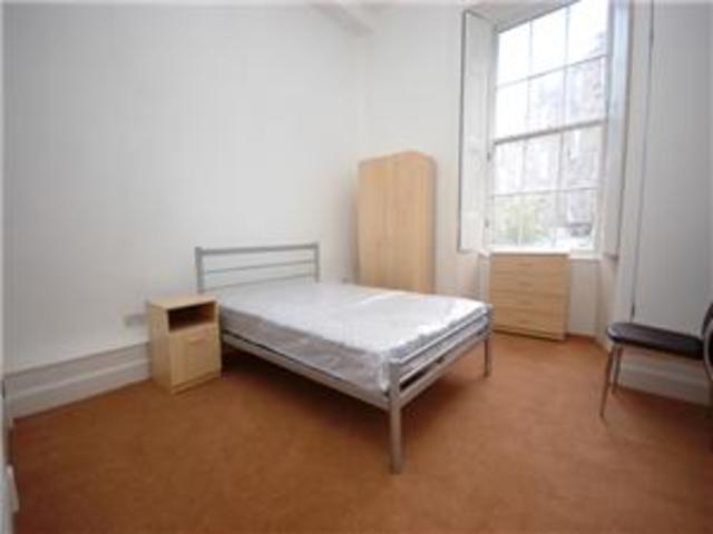  Image of 4 bedroom Flat to rent in Lothian Road Edinburgh EH1 at City Centre Edinburgh Edinburgh, EH1 2DJ