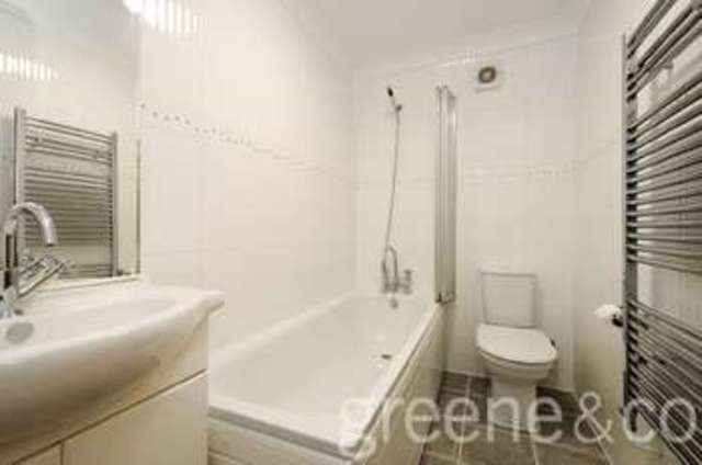  Image of 3 bedroom Flat for sale in Lough Road London N7 at Islington  Lower Holloway, N7 8RH