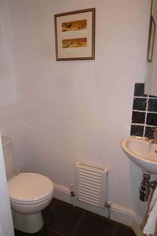  Image of 4 bedroom Terraced house to rent in Lovat Street Newport Pagnell MK16 at Newport Pagnell, MK16 0EF
