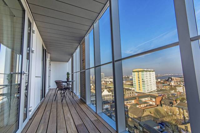  Image of 2 bedroom Flat to rent in Love Lane London SE18 at Love Lane  Woolwich, SE18 6GQ