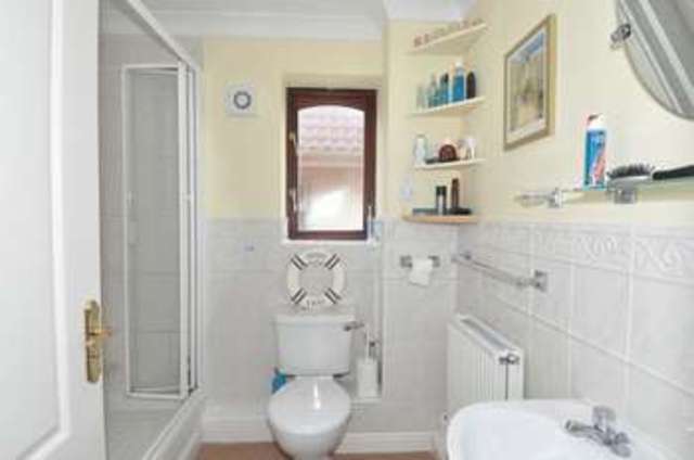  Image of 4 bedroom Detached house for sale in Low Lane Calne SN11 at Low Lane  Calne, SN11 8EQ