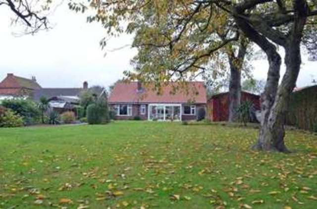  Image of 3 bedroom Detached house for sale in Low Street Torworth Retford DN22 at Low Street Torworth Retford, DN22 8NX