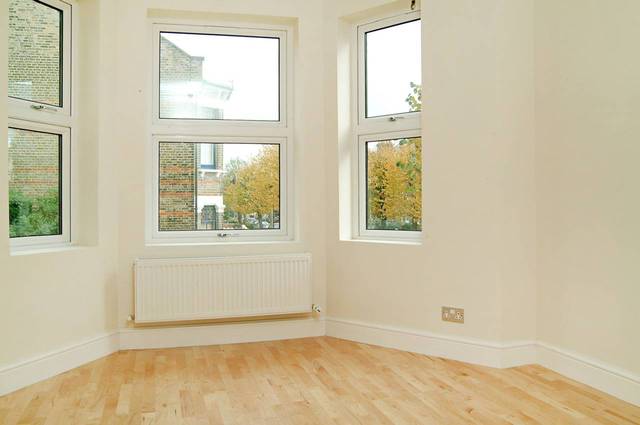  Image of 2 bedroom Flat for sale in Lower Clapton Road London E5 at Lower Clapton Road  Clapton, E5 0QA
