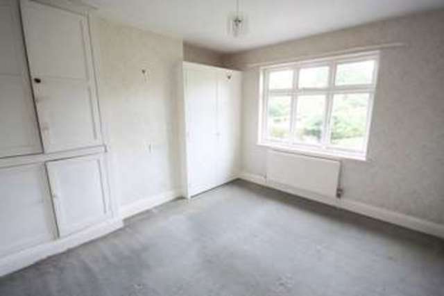  Image of 3 bedroom Detached house for sale in Luddington Road Stratford-upon-Avon CV37 at Luddington Rd  Shottery, CV37 9SF