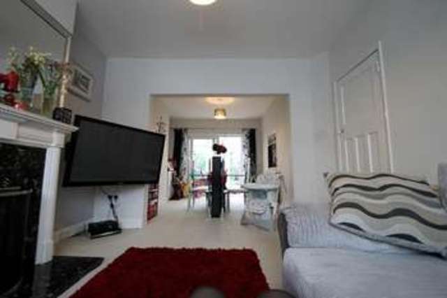  Image of 3 bedroom Detached house to rent in Lumley Road Cheam Sutton SM3 at Cheam, SM3 8NP