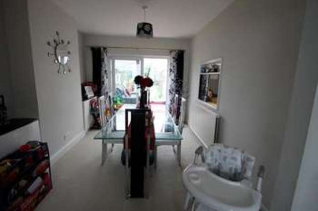  Image of 3 bedroom Detached house to rent in Lumley Road Cheam Sutton SM3 at Cheam, SM3 8NP