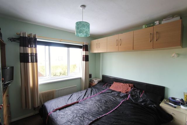  Image of 3 bedroom Semi-Detached house for sale in Lunns Crescent Barton-upon-Humber DN18 at Lunns Crescent  Barton-upon-Humber, DN18 5NB