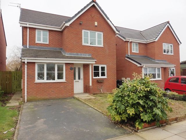  Image of 3 bedroom Detached house for sale in Lunt Avenue Bootle L30 at Lunt Avenue  Bootle, L30 1RT