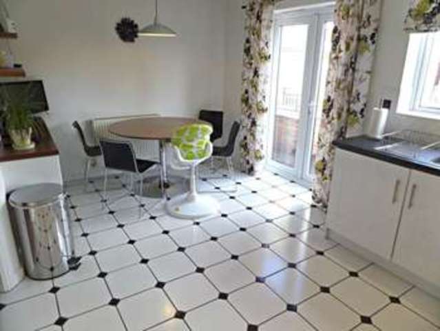  Image of 4 bedroom Detached house for sale in Luntswood Grove Newton-Le-Willows WA12 at Luntswood Grove  Newton Le Willows, WA12 9WZ