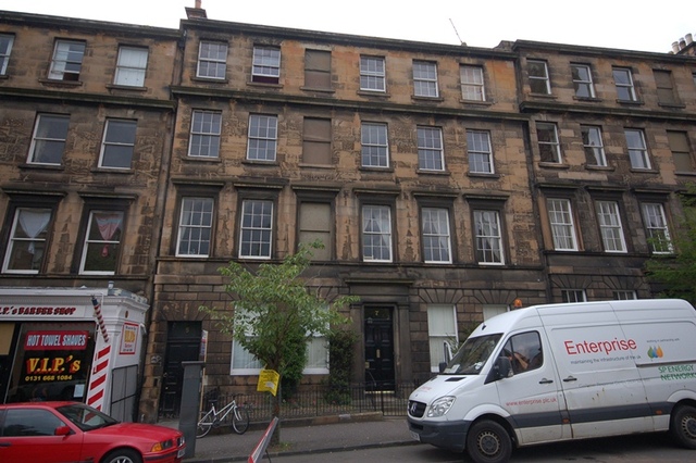  Image of 3 bedroom Flat to rent in Lutton Place Edinburgh EH8 at Newington Edinburgh Edinburgh, EH8 9PD