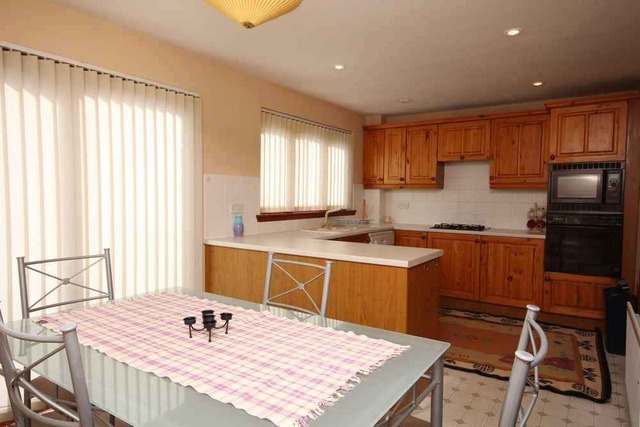  Image of 3 bedroom Detached house to rent in Lyefield Place Livingston EH54 at Livingston West Lothian West Lothian, EH54 6TL