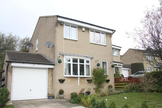  Image of 3 bedroom Detached house for sale in Lyncroft Bradford BD2 at Bradford  Dudley Hill, BD2 1NS
