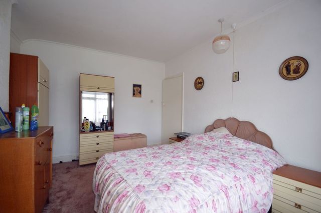  Image of 3 bedroom Detached house for sale in Lyndhurst Road Erdington Birmingham B24 at Lyndhurst Road Erdington Birmingham, B24 8QS