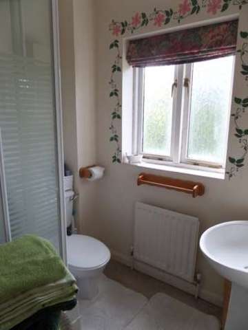  Image of 4 bedroom Detached house for sale in Lynmouth Crescent Furzton Milton Keynes MK4 at Milton Keynes, MK4 1HD