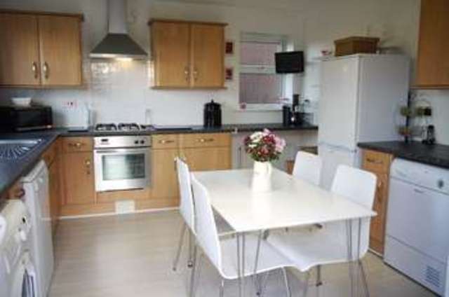  Image of 4 bedroom Detached house for sale in Lynwith Close Carlton Goole DN14 at Carlton East Yorkshire, DN14 9RR