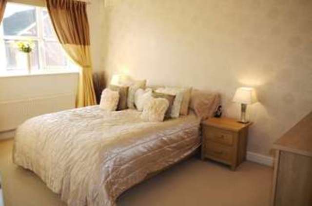  Image of 4 bedroom Detached house for sale in Lynwith Close Carlton Goole DN14 at Carlton East Yorkshire, DN14 9RR